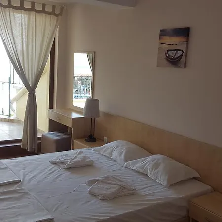 公寓 Bukor Shtepi Lux