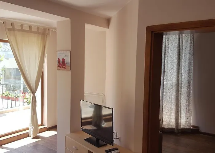 Bukor Shtepi Lux 巴尔奇克