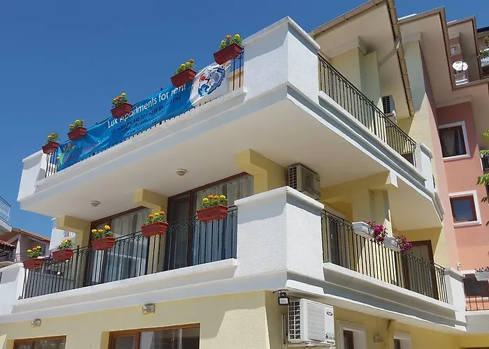 Bukor Shtepi Lux * 巴尔奇克